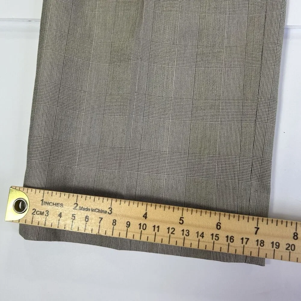 NWT Banana Republic Non-Iron Slim Fit 32x32 Brown, Inseam Measures 31